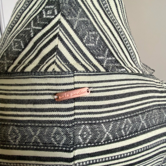 Mia Melon Grey Black Striped Design Casual Office Boho Belted Light Jacket-Sz-M - Picture 7 of 16